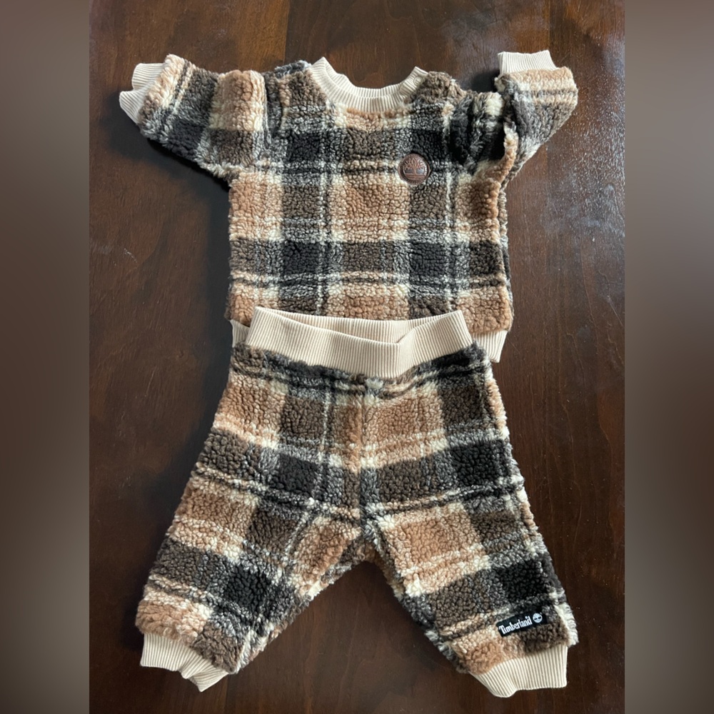 Timberland set 0-3 months